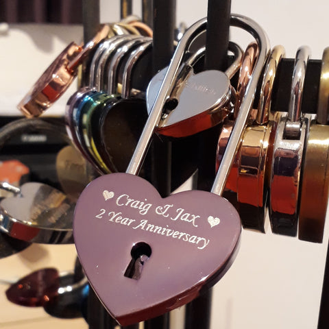 Personalised Engraved Purple Heart Padlock (Long Shackle)